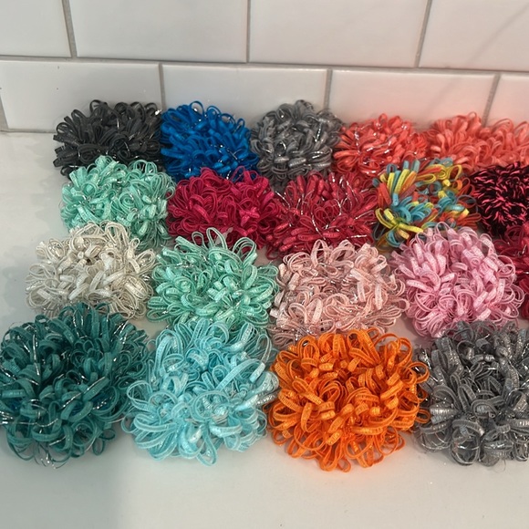 BUNDLE 24 pc HAIR TIES - Picture 6 of 14